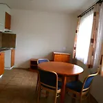 Elsyn Dvur Hotel Stachy